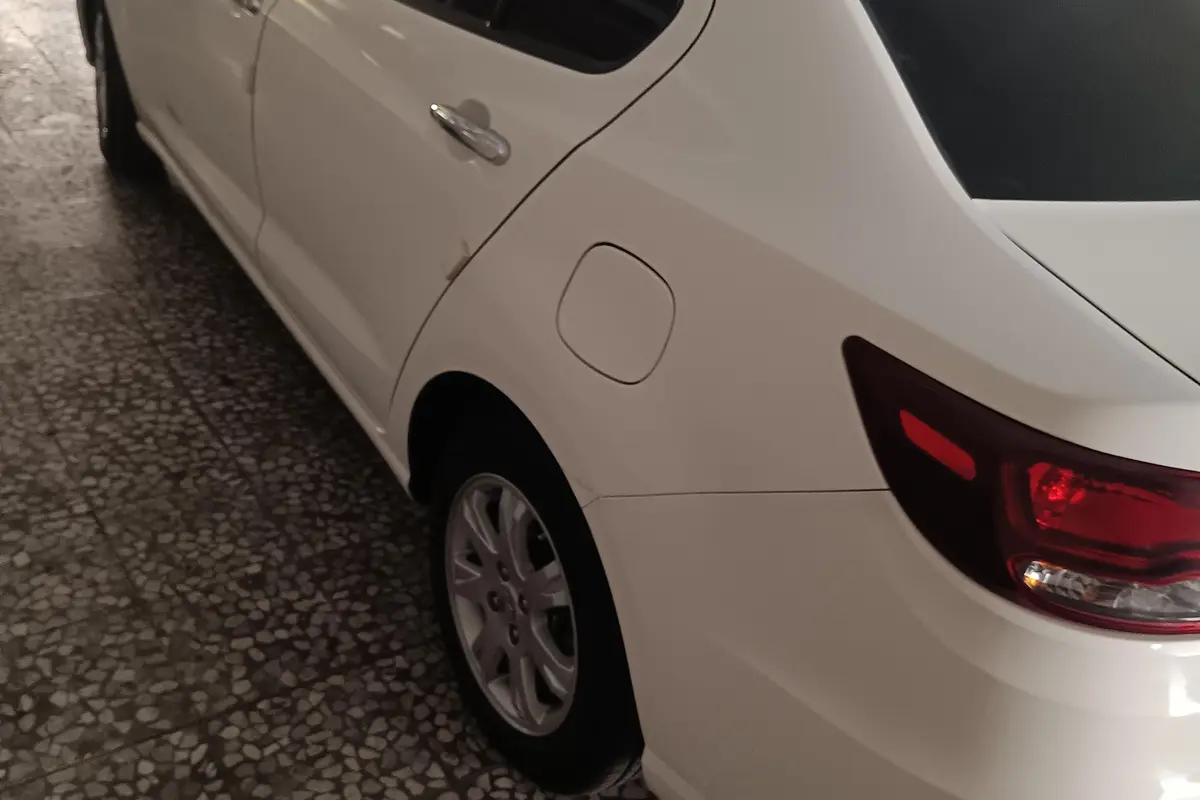 شاهین،  پلاس اتوماتیک AT