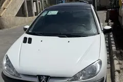 پژو، 206