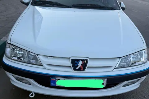 پژو، پارس
