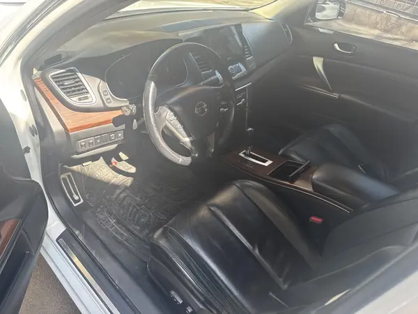 نیسان، تی ینا (مونتاژ)