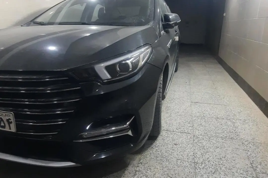 فونیکس،  آریزو 6 پرو