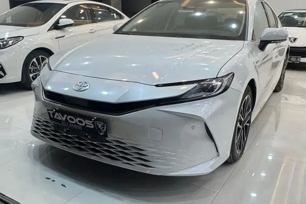 تویوتا، کمری هیبرید