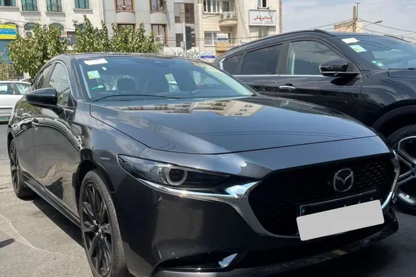 مزدا، 3 وارداتی