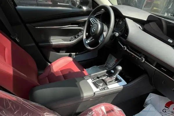 مزدا، 3 وارداتی