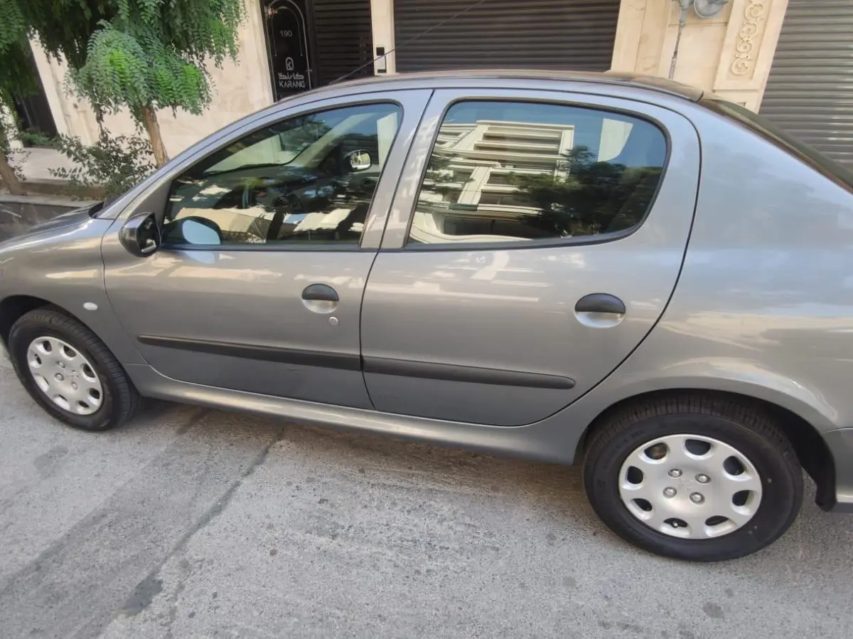 پژو،  206 SD