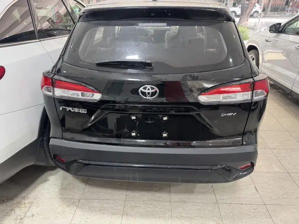 تویوتا، فرانت لندر هیبرید