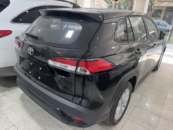 تویوتا، فرانت لندر هیبرید