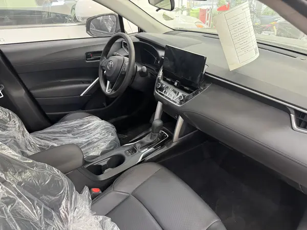 تویوتا، فرانت لندر هیبرید