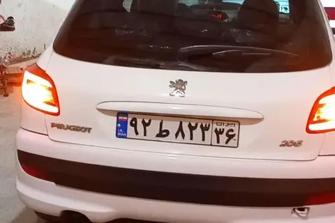 پژو، 206