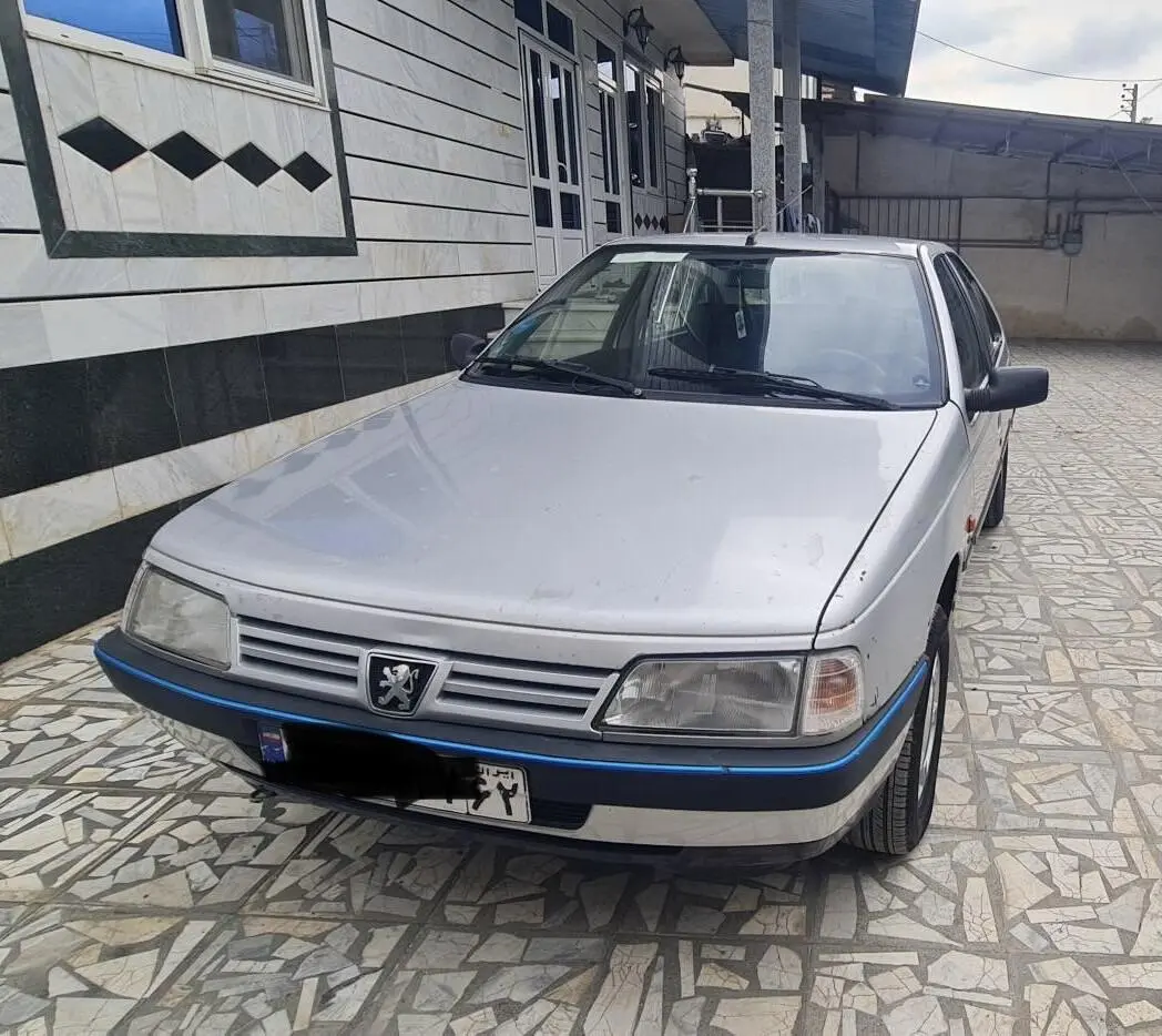 پژو،  405