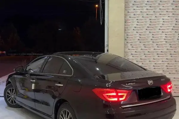 لیفان  820