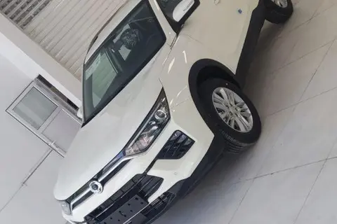 سانگ یانگ (KGM)، کوراندو