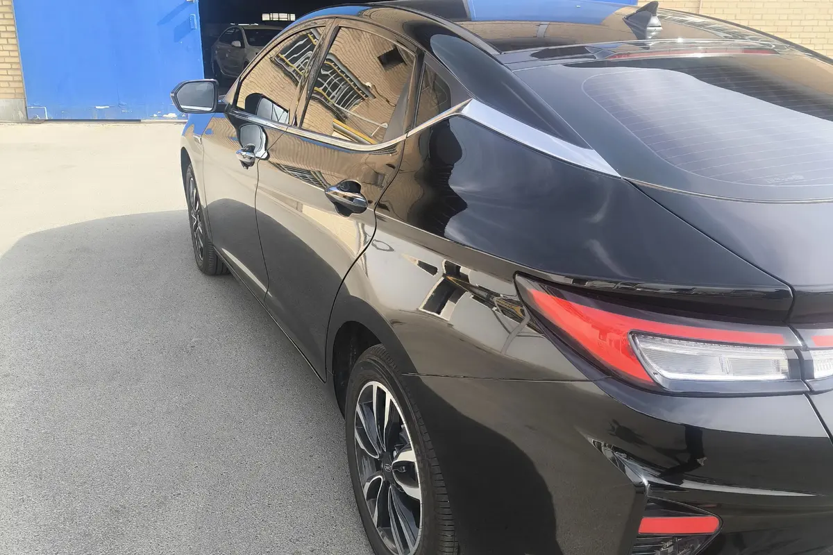 کی ام سی،  eJ7