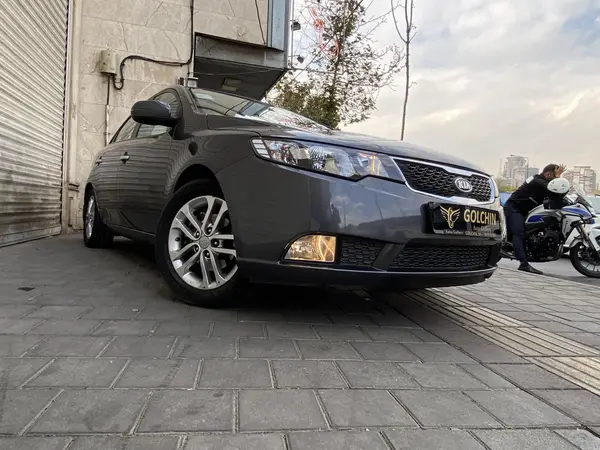 کیا، سراتو (مونتاژ)