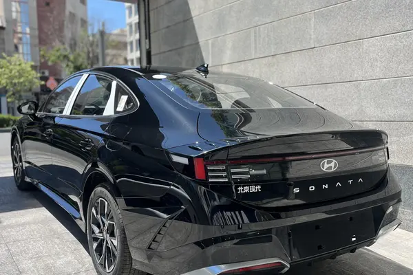 هیوندای  سوناتا