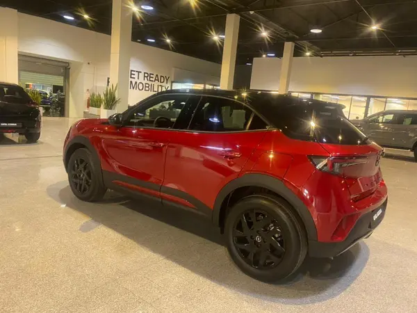 پیش فروش اپل، موکا