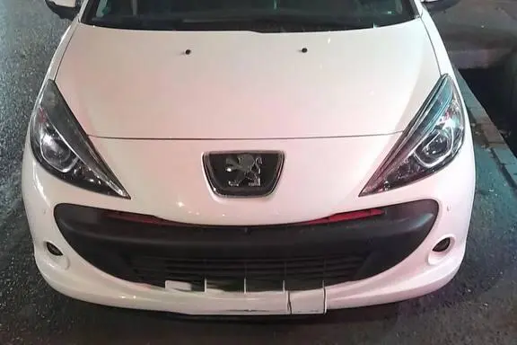 پژو،  207