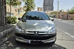 پژو، 206
