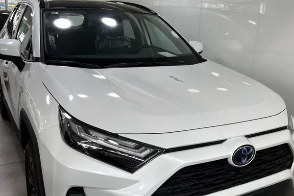 تویوتا، راوفور هیبرید