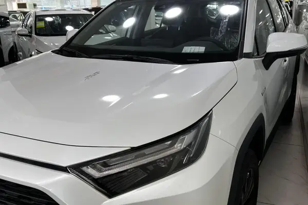 تویوتا، راوفور هیبرید