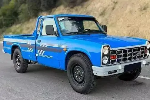 زامیاد، وانت نیسان