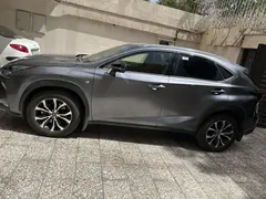 لکسوس، NX