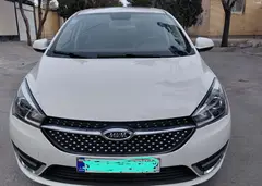چری، آریزو 5T