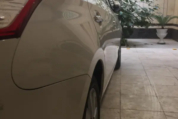 تویوتا، یاریس صندوق دار