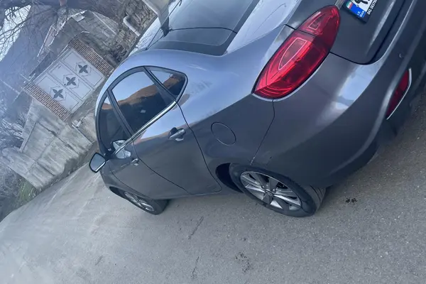 جک  جی 4