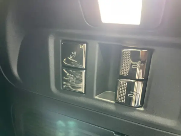 جی ای سی  ES9