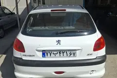 پژو، 206