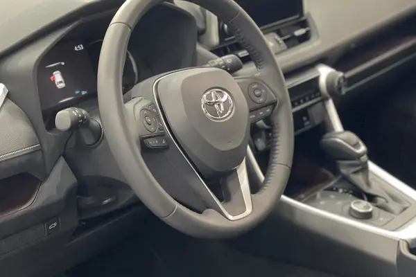 تویوتا، راوفور