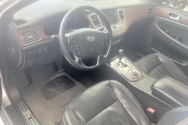 هیوندای، جنسیس