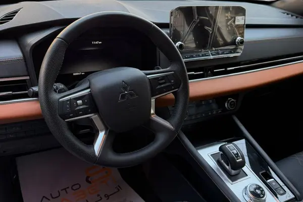 میتسوبیشی، اوتلندر