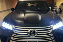 لکسوس، LX