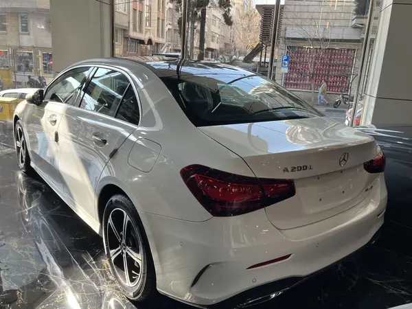 بنز، کلاس A سدان