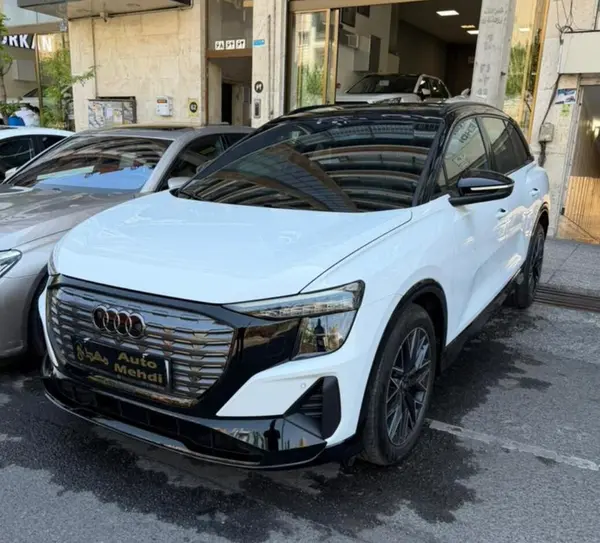 آئودی  Q5 e-tron