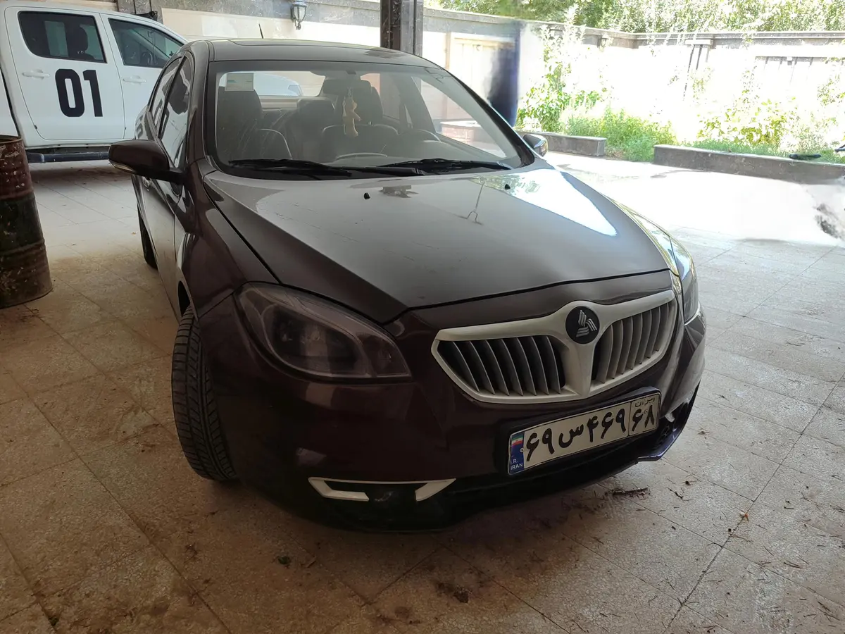 برلیانس،  H330