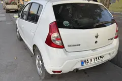 رنو، ساندرو