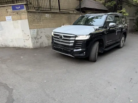 تویوتا، لندکروزر هیبرید