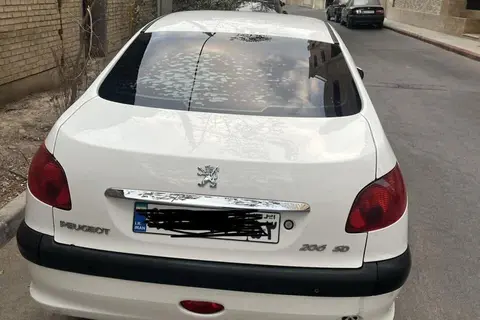 پژو، 206