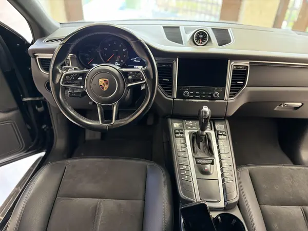 پورشه، ماکان