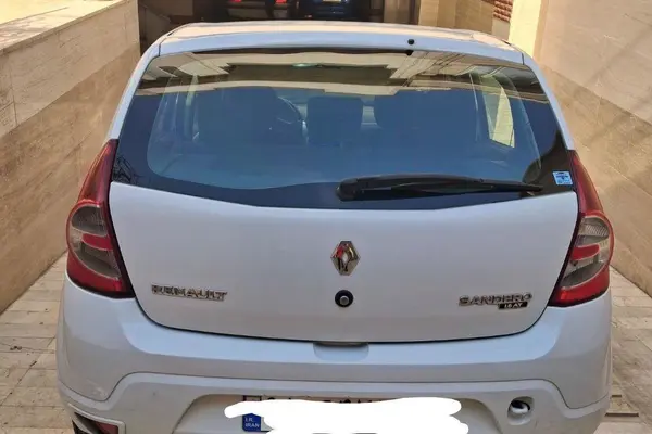 رنو، ساندرو