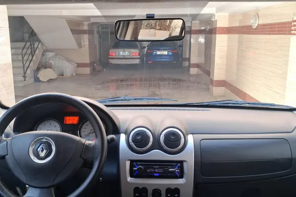 رنو، ساندرو