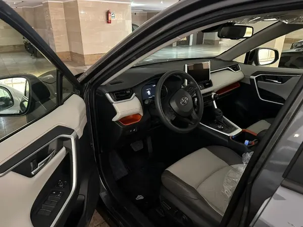 تویوتا، راوفور