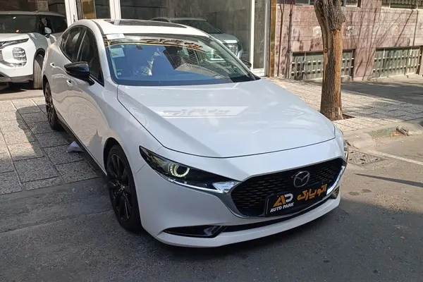 مزدا، 3 وارداتی