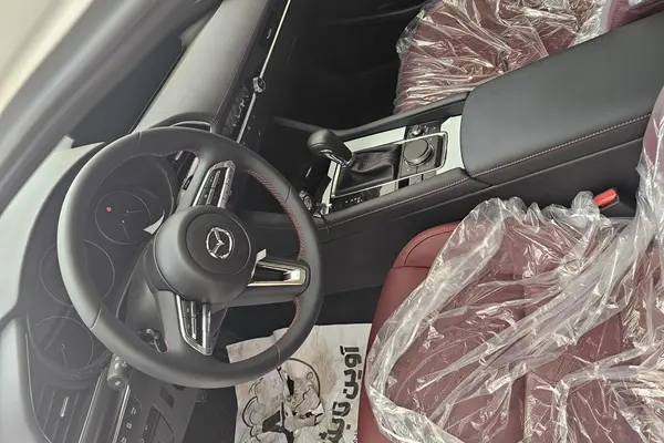 مزدا، 3 وارداتی