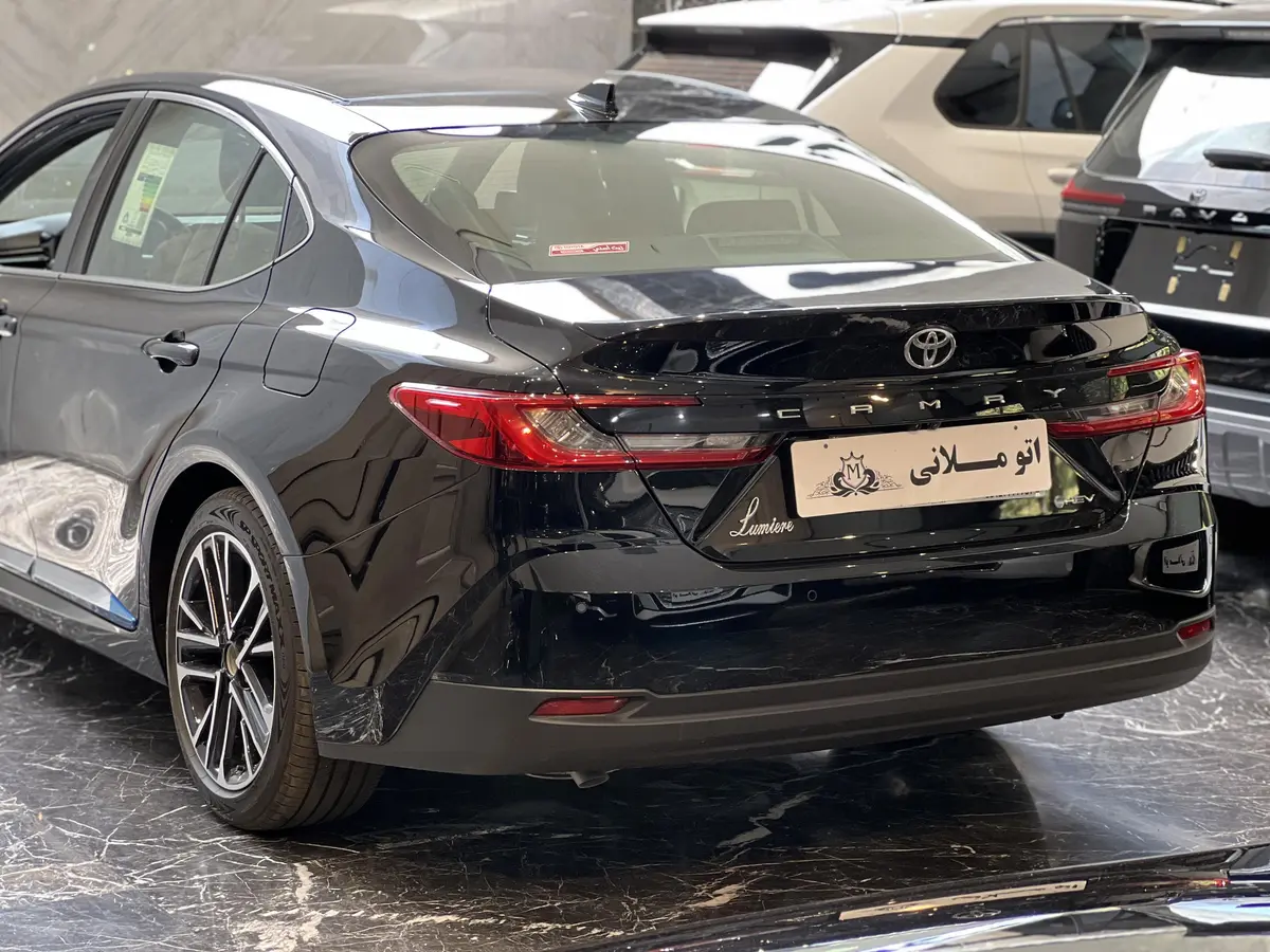 تویوتا،  کمری هیبرید