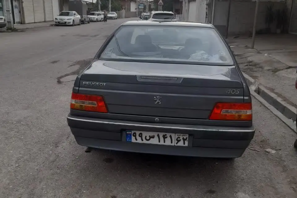 پژو،  405
