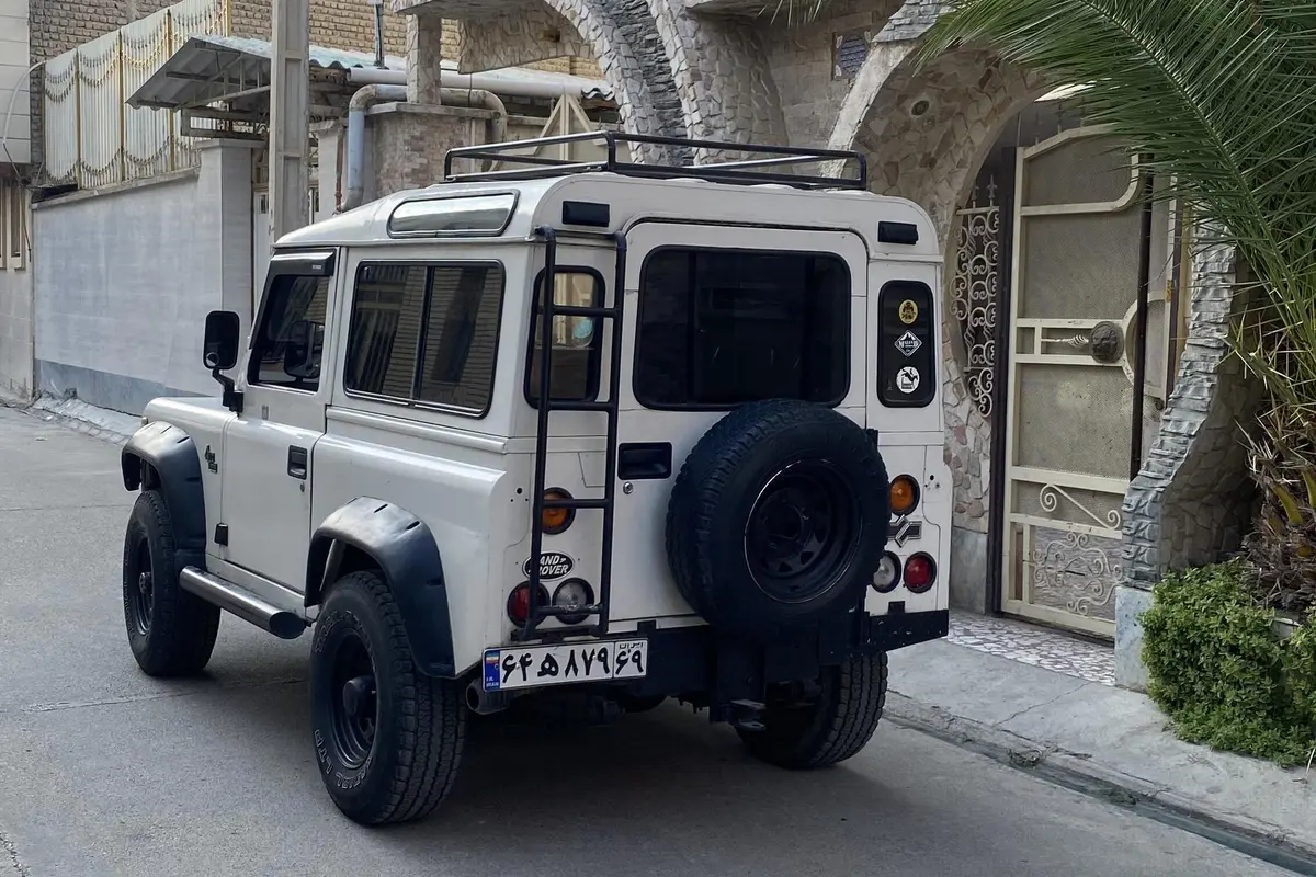 پاژن،  دو در